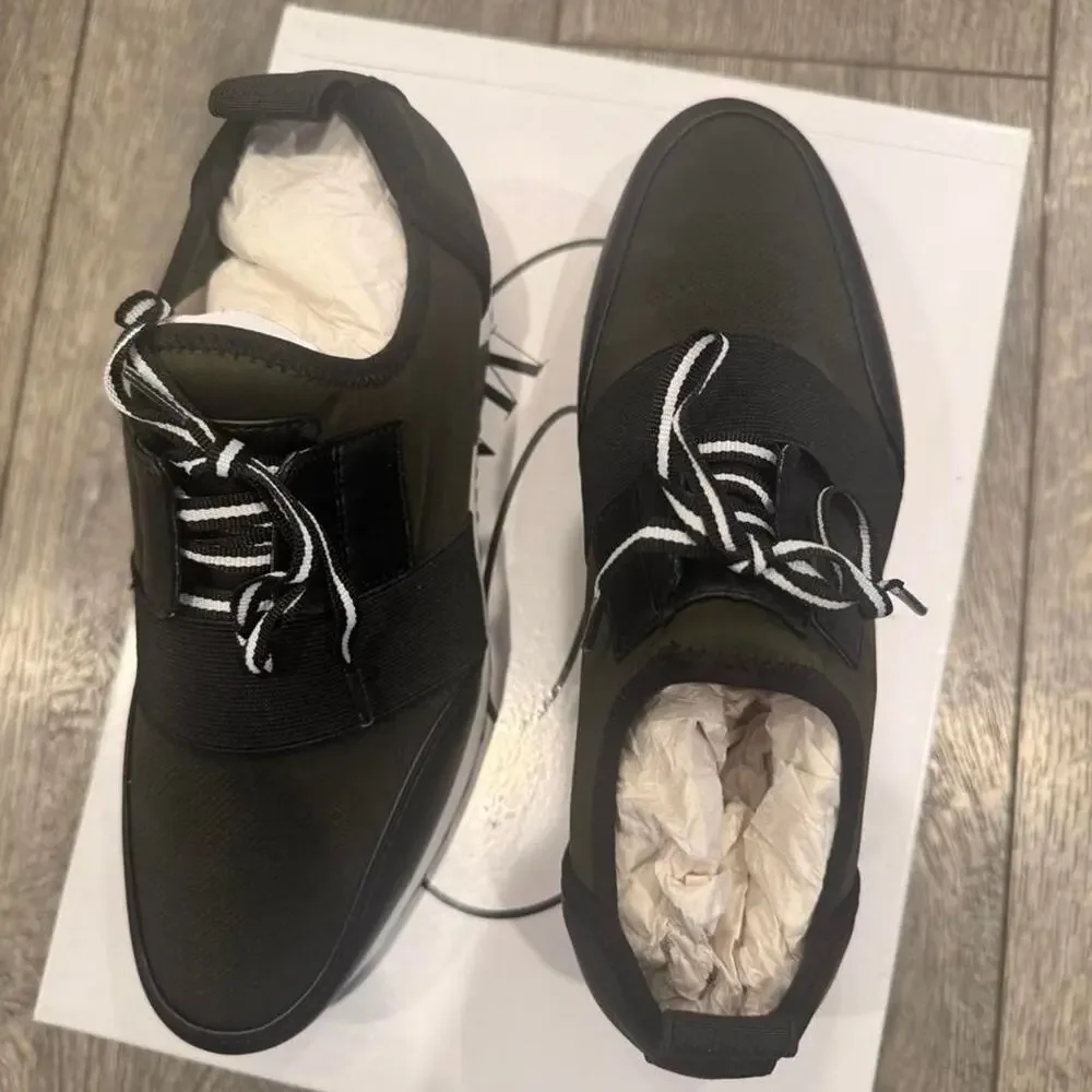 Steve Madden new box